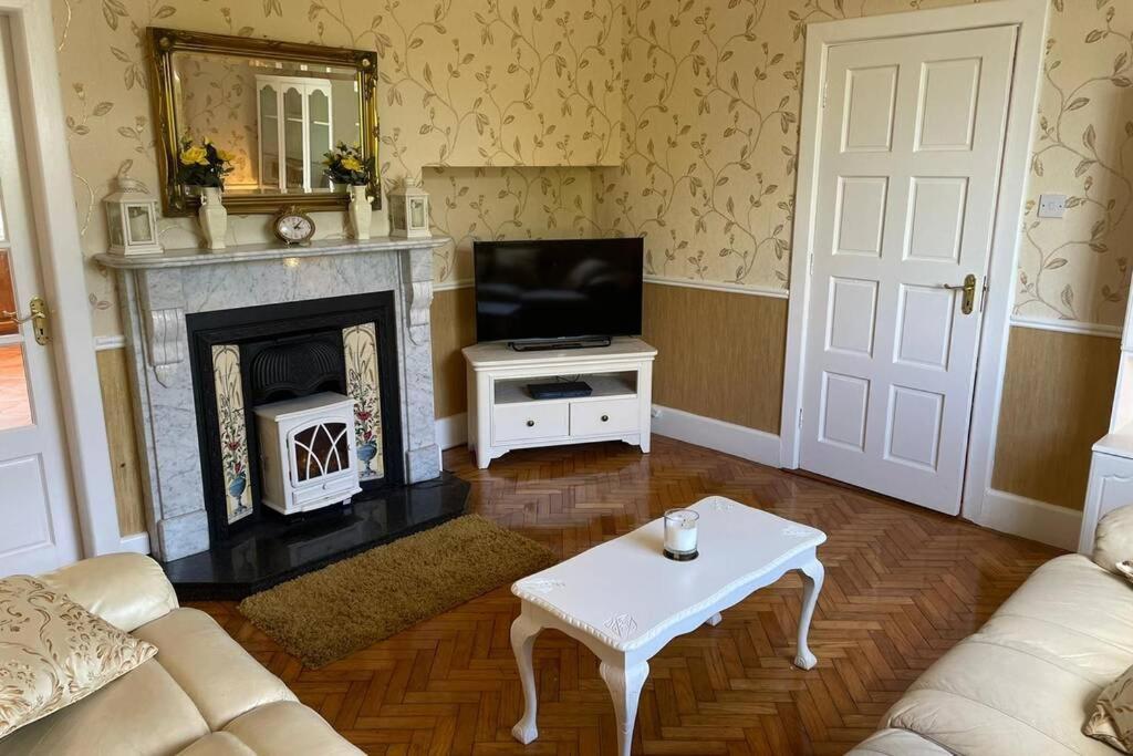 Villa Glenmount Castleblayney Extérieur photo